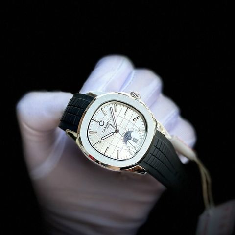  Đồng hồ Carnival 8113G-VT-DCS-T 