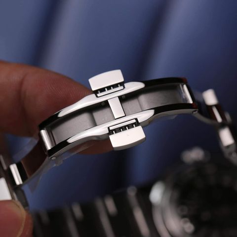  Đồng hồ Carnival 8113G-VT-X 