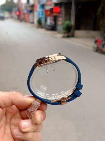  Đồng hồ Carnival 8113G-VH-DCS-X 