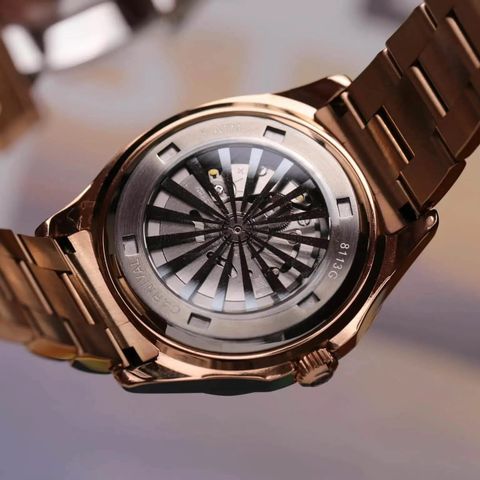  Đồng hồ Carnival 8113G-VH-N 