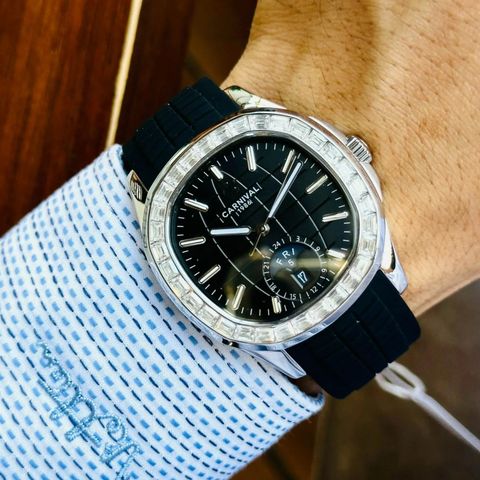  Đồng hồ Carnival 8113G2-VT-DCS-D 