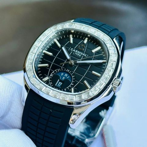  Đồng hồ Carnival 8113G2-VT-DCS-D 