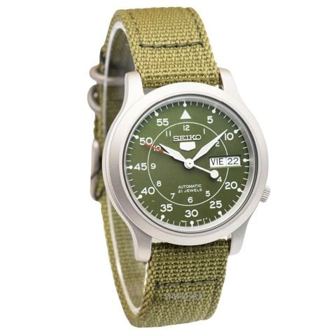  Đồng hồ Seiko SNK805K2 