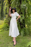  K122 Đầm linen cổ V, sát nách, buộc dây ở lưng, đính cúc trẻ trung quyến rũ. BEST SELLER 