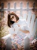  K115 Đầm Linen Cổ Tròn Đuôi Cá Thêu Ren Ngực – Thanh Lịch, Thoáng Mát & Bền Vững | Kenosho 