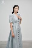  K402 Đầm linen cổ V đính cúc gỗ dọc thân, tay buộc nơ 