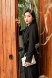  Bộ Suit gồm áo Blazer buộc dây và quần xuông linen lụa K190 
