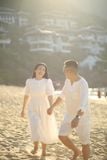  K135 Đầm Linen cổ tròn xếp ly  ngực, tay phồng mix ren 