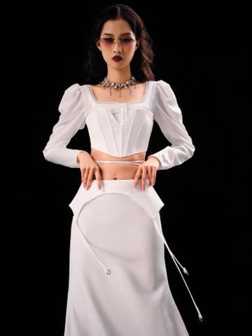  CHÂN VÁY DÀI SATIN SLIMFIT WHITE VIRGO 