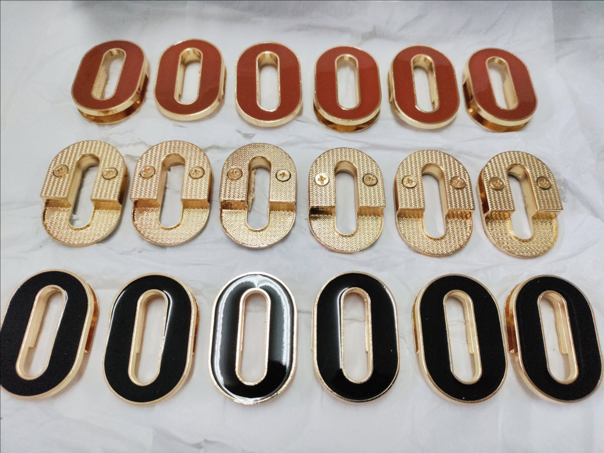 Mặt Khóa Túi Xách/Khóa Túi Xách/Khóa Túi/Phụ Kiện Khóa Kim Loại Cho Túi/Mặt Khóa Cặp-Túi-Clutch/Khóa Cài Handbag Turn Locks/ handbag Twist Lock/Mặt Khóa FS Oval Phủ Silicon Mạ Bóng Đẹp Phụ Kiện Làm Túi Xách Phân Khúc Phổ Thông - Màu Đen