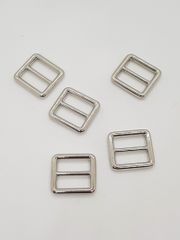 Khoen Tăng giảm/Khoen Chỉnh dây/Tăng giảm/Cầu ngang Tri-Glide Slide For Bag Straps, Rifle Slings, DogCollars/Adjustable Slide Buckles/ Tri Glide JR Hình vuông Lọt lòng 20mm Dày 4mm Trọng lượng 8g Phụ kiện làm balo túi xách Phân khúc Phổ thông- Màu Bạc