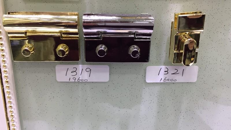 Mặt Khóa Túi Xách/Khóa Túi Xách/Khóa Túi/Phụ Kiện Khóa Kim Loại Cho Túi/Mặt Khóa Cặp-Túi-Clutch/Khóa Cài/handbag Twist Lock/Mặt Khoá WL Kích Thước 40mm Hợp Kim Không Gỉ Mạ Bóng Đẹp Phụ Kiện Làm Túi Xách Phân Khúc Cao Cấp - Màu Vàng Nhạt