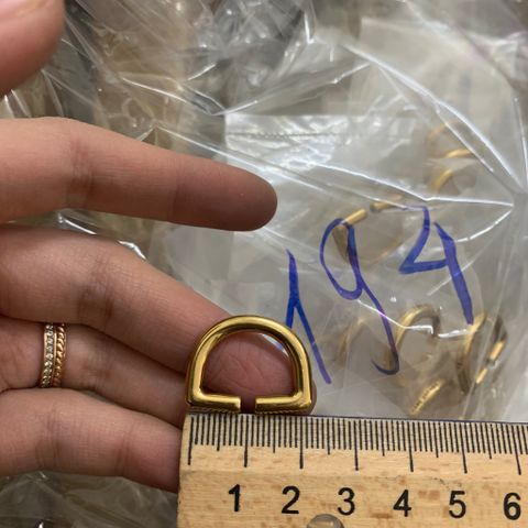 Khoen/Dring/Oring/Khoen Dring D-ring DIY handbag wallet/rectangle ring XN Hình bán nguyệt Lọt lòng 15mm Phụ kiện làm balo túi xách - Màu Vàng Đồng
