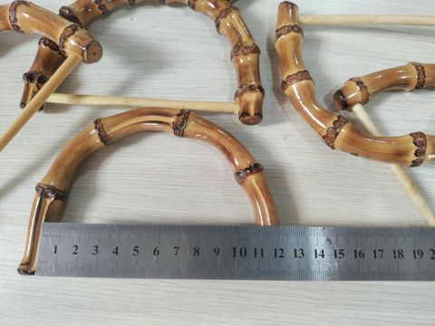 Tay cầm túi hình bán nguyệt - Làm bằng trúc thật hàng thủ công mỹ nghệ - Kích thước 11x8cm - Độ dày 1.7cm