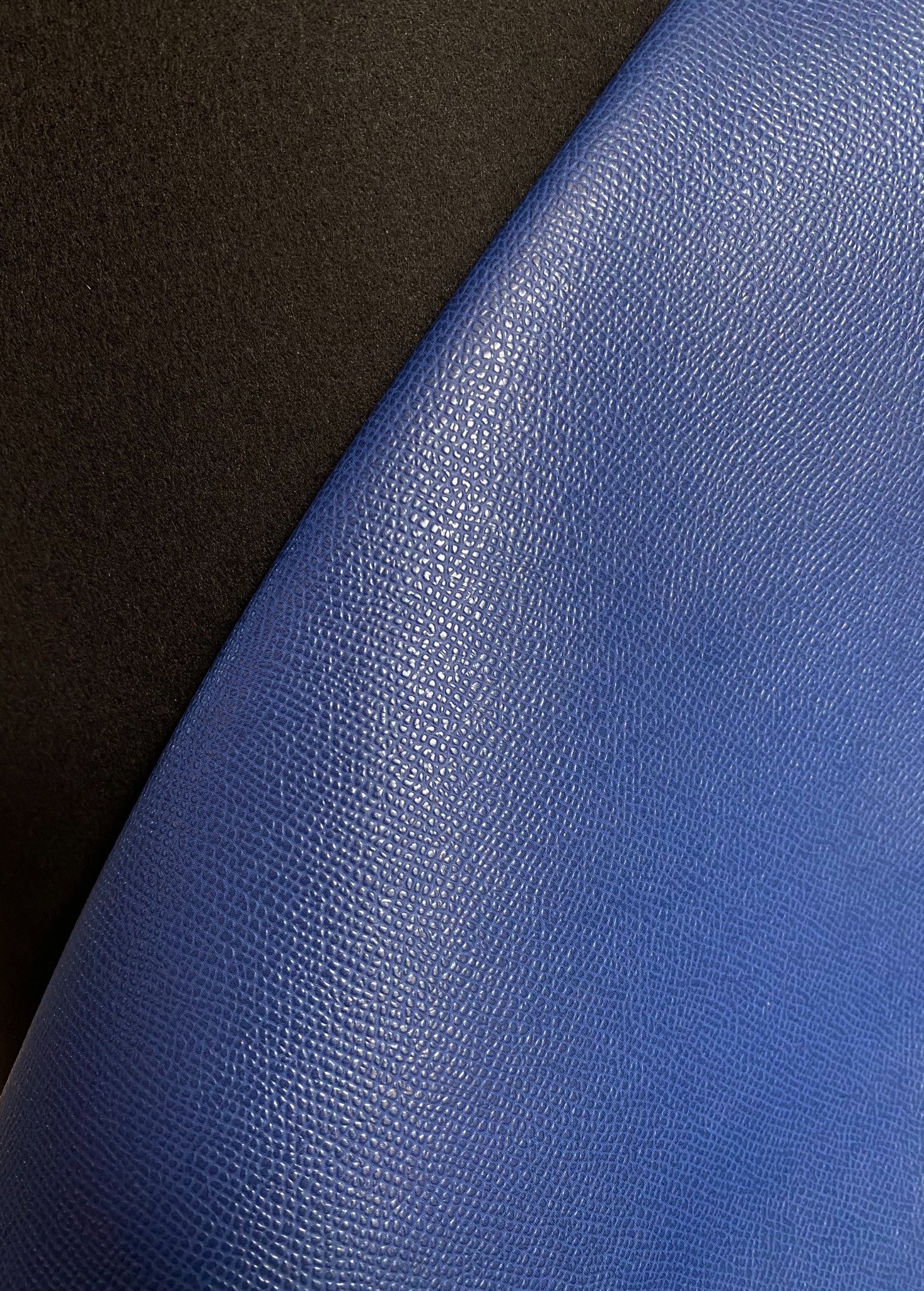 Da PVC/PU Hermes FS Dày 1.0-1.1mm Khổ 1.4m Dùng Làm Giày Dép Dép Chữ H Ba Lô Túi Xách No26 - Màu Xanh Dương Đậm