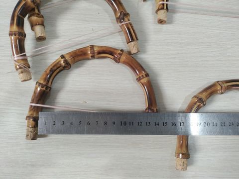 Tay cầm túi hình bán nguyệt - Làm bằng trúc thật hàng thủ công mỹ nghệ - Kích thước 13x10cm - Độ dày 1.7cm