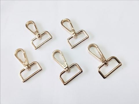 Móc Càng Cua/Móc Chó/Móc Quai Túi/Móc Túi/Móc chó càng cua/Móc chó bấm/Móc xích Metal Bolt Snaps – For Dog Leashes, Bag Straps, Crafts Đuôi hình chữ D FS Lọt lòng 25mm Phụ kiện làm balo túi xách Phân khúc Trung cấp - Màu Vàng 18K