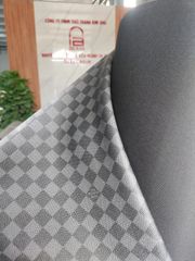 Da PVC/PU LV JT Hình Ô Vuông Độ Dày 1.1mm Dùng Làm Giày Dép Ba Lô Túi Xách Chống Thấm Nước Chống Xước Tốt Dòng Trung cao cấp - Màu Đen Ghi