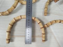 Tay cầm túi hình bán nguyệt -Làm bằng trúc thật hàng thủ công mỹ nghệ - Kích thước 14x11cmm - Độ dày 1.5cm