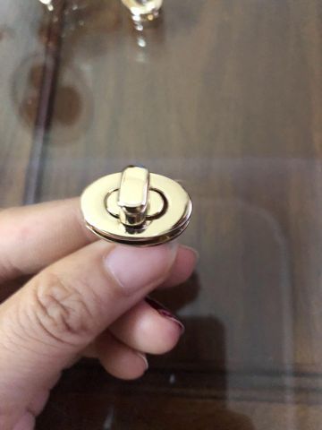 Mặt Khóa Túi Xách/Khóa Túi Xách/Khóa Túi/Phụ Kiện Khóa Kim Loại Cho Túi/Mặt Khóa Cặp-Túi-Clutch/Khóa Cài/handbag Twist Lock/Mặt Khoá Trứng Mini WL Kích Thước 20mm Mạ Bóng Đẹp Hợp Kim Không Gỉ Phụ Kiện Làm Túi Xách Phân Khúc Cao Cấp - Màu Vàng 18K