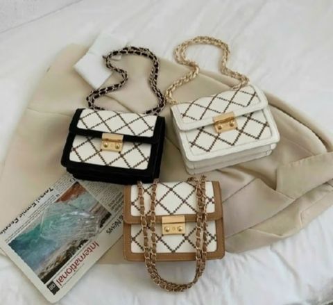 Mặt Khóa Túi Xách/Khóa Túi Xách/Phụ Kiện Khóa Kim Loại Cho Túi/Mặt Khóa Clutch/Khóa Cài/handbag Twist Lock/Mặt Khóa JR Chữ Nhật Có 2 Nút Tròn Kích Thước 45x30mm Nặng 53g Hợp Kim Không Gỉ Bóng Đẹp Phân Khúc Cao Cấp Phụ Kiện Làm Túi - Màu Vàng 18K