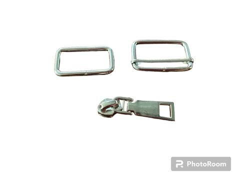 Đầu Khóa Kéo/Đầu khóa/Đầu kéo khóa/Đầu Củ Khóa Dây Kéo/Củ Khóa Kèm Tay/Óc Tay Khóa TKK Răng 5 Nhựa Trọng Lượng 6g  Phụ Kiện Làm Ba Lô Túi Xách Phân Khúc Phổ Thông - Màu Trắng