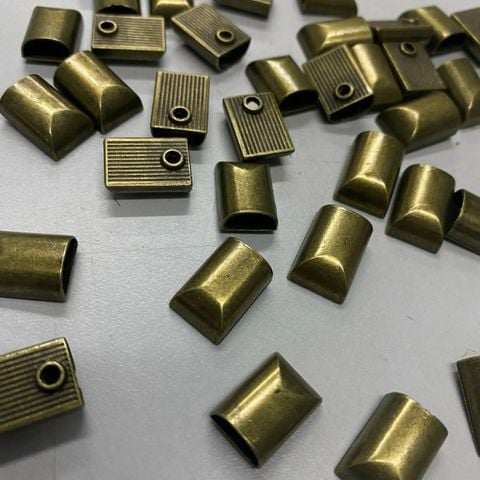 Bịt đầu khóa FS Dạng tán Phân khúc phổ thông - Màu Đồng Cổ
