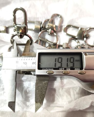 Móc Càng Cua/Móc Chó/Móc Quai Túi/Móc Túi/Móc chó càng cua/Móc chó bấm/Móc xích Metal Bolt Snaps – For Dog Leashes, Bag Straps, Crafts FS Đuôi dẹt Lọt lòng 20mm Trọng lượng 13g Phụ kiện làm balo túi xách Phân khúc Trung cấp - Màu Bạc