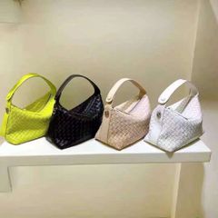 Da PVC/PU Đan FS Độ Dày 1.0mm Dùng Làm Giày Dép Ba Lô Túi Xách Chống Thấm Nước Chống Xước Tốt - Màu Đen