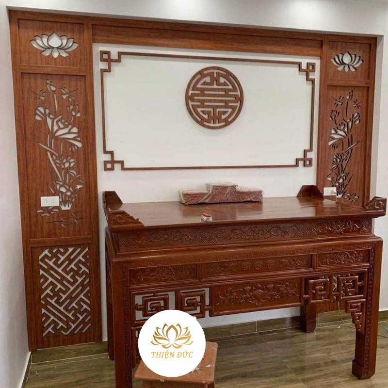  VÁCH NGĂN BÀN THỜ TREO TƯỜNG ĐẸP ĐẶC BIỆT CẮT CNC - MẪU VN65 
