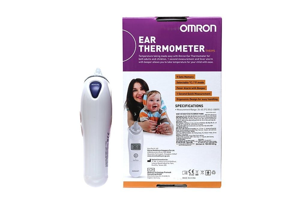  Nhiệt kế điện tử đo tai Omron TH839S đo nhanh, an toàn và chính xác 