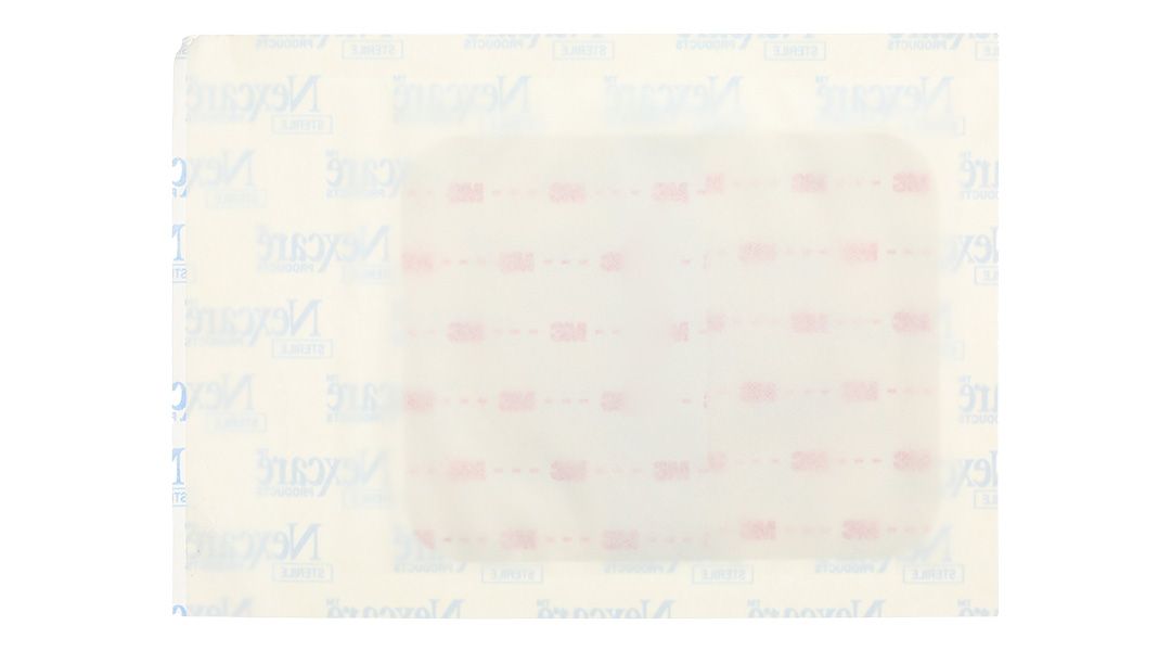 Miếng dán bảo vệ vết thương chống thấm nước Nexcare (8 x 10cm) hộp 3 miếng 