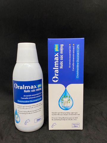  Nước súc miệng Oralmax plus trà xanh chai 250ml 