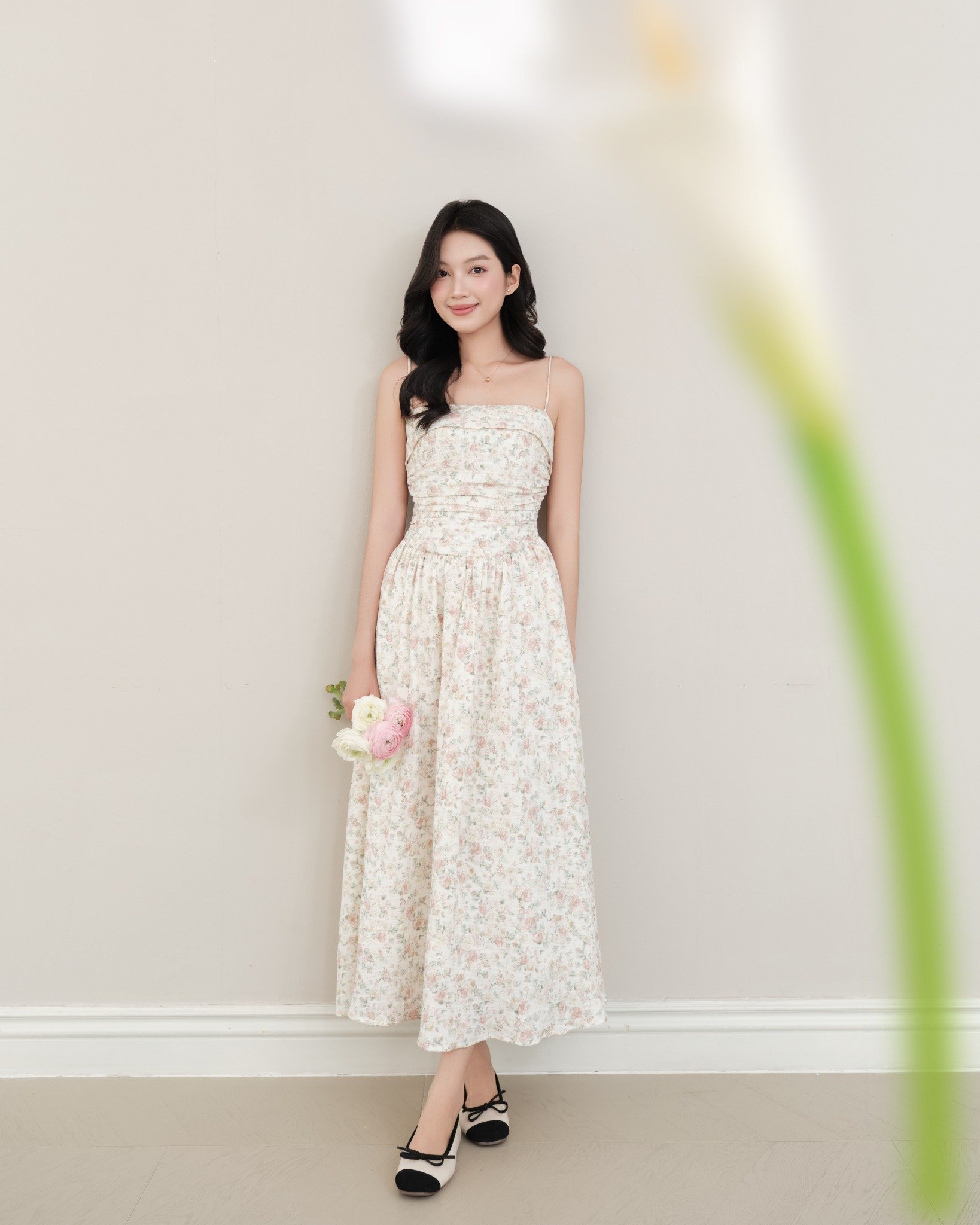  VINTAGE ROSE DRESS 