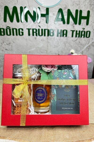  Hộp quà đông trùng hạ thảo 