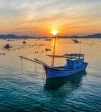  NHA TRANG - HỘI TỤ TINH HOA - NGẮM HOÀNG HÔN TRÊN DU THUYỀN 5 SAO 