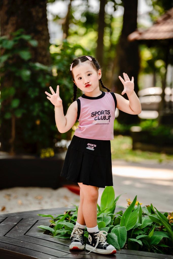 Set Váy Thun Xếp Ly Kèm Áo Sport Club