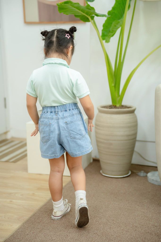 Áo Thun Polo Bé Gái Trái Dâu Bé Gái