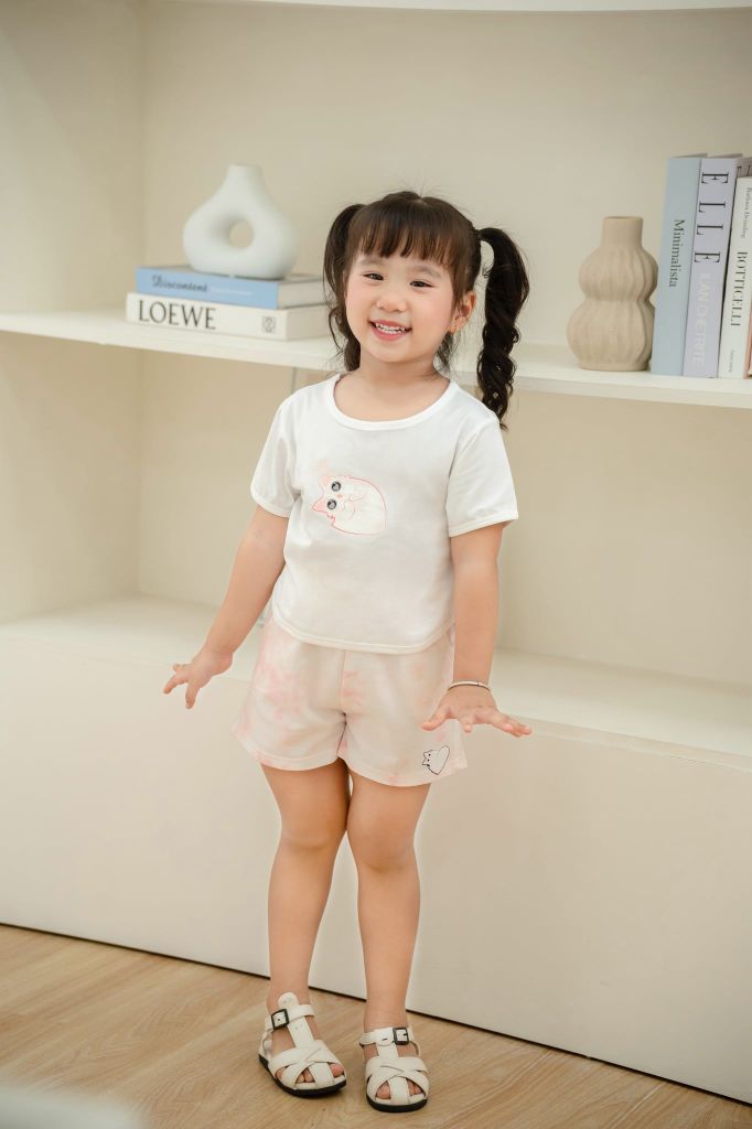 Bộ Thun Đùi In Mèo Điệu Bé Gái