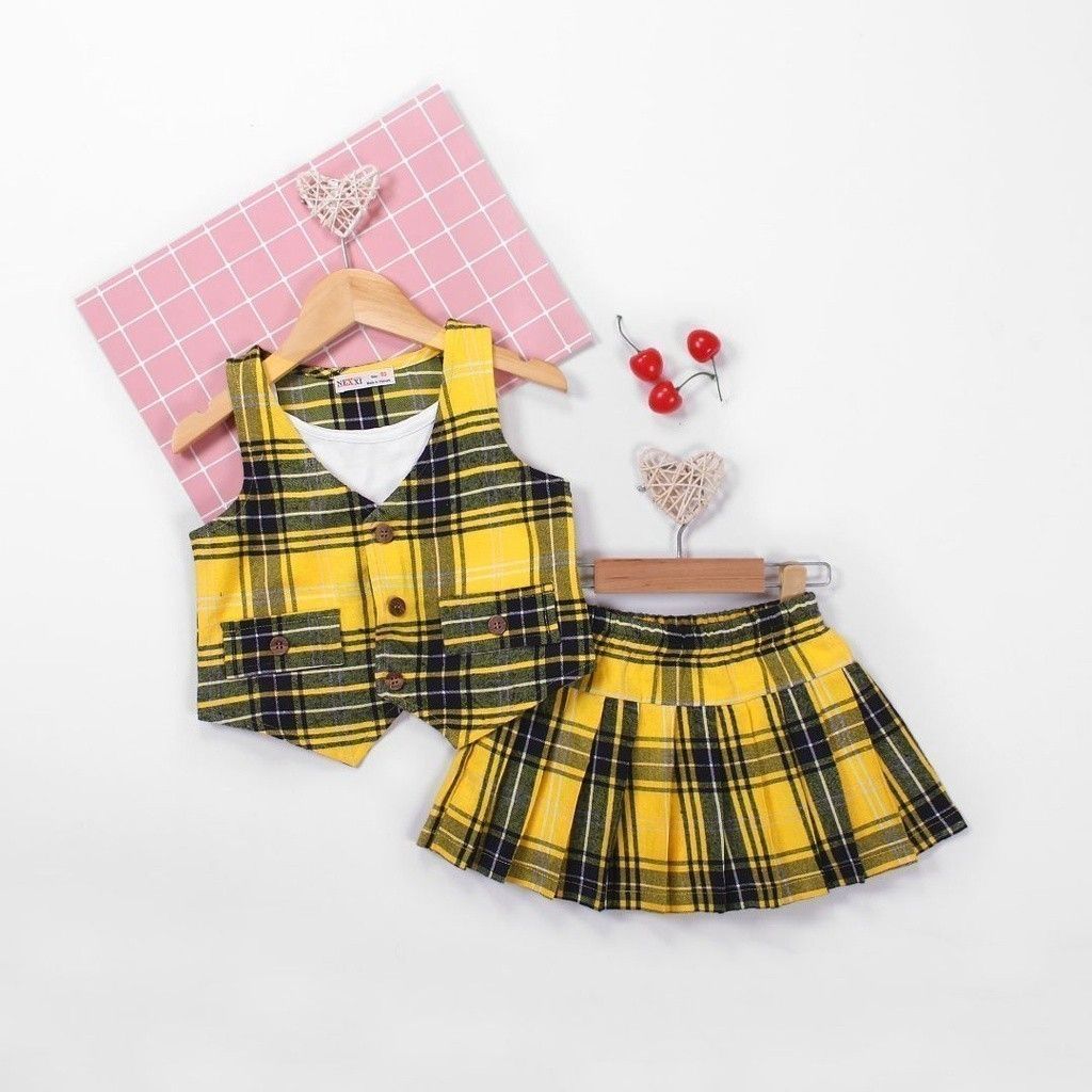 Set Thời Trang Bé Gái Áo Ghile Kèm Chân Váy Xếp Ly Caro