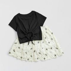 Set Váy Áo Thun Gân Đính Nơ Kèm Chân Váy Ren Nơ Bé Gái Nexxi