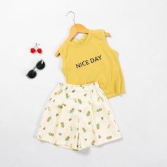 Set Áo Thun Sát Nách Niceday Kèm Quần Đùi In Hoạ Tiết Trái Thơm Bé Gái