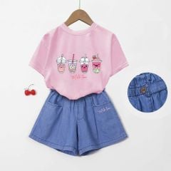 Set Quần Đùi Jean Kèm Áo Thun Form Rộng Bé Gái Milk Tea