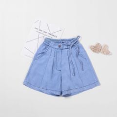 Quần Đùi Jean Đính Dây Nơ 1 Bên Bé Gái