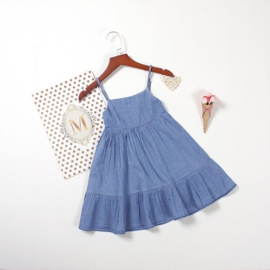 Đầm Jean Hai Dây Xoè Smocking Bé Gái