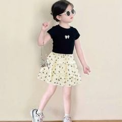 Set Váy Áo Thun Gân Đính Nơ Kèm Chân Váy Ren Nơ Bé Gái Nexxi