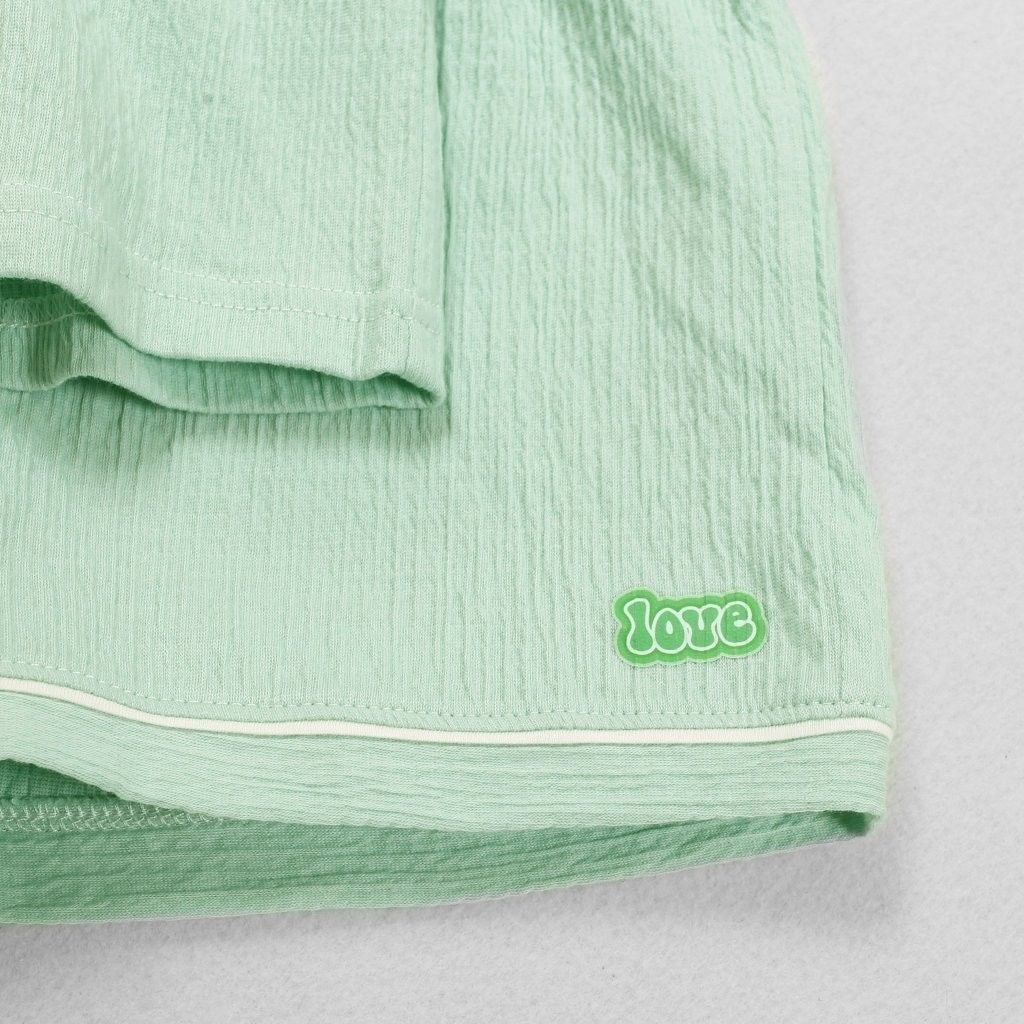Bộ Pyjama Ngắn Tay Bé Gái In Chữ Love Trên Túi