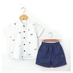Set Bé Trai Sơ Mi Cổ Trụ In Họa Tiết Cá Sấu Kèm Quần Sọt Jean