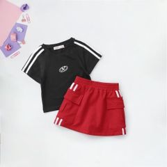 Set Chân Váy Thun Túi Hộp Viền Sọc Kèm Áo Thun In Chữ N Cho Bé Gái