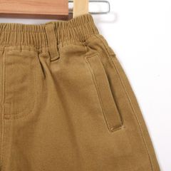 Quần Lửng Kaki Thêu Logo Đỏ Bé Trai